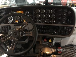 Peterbilt Stereo