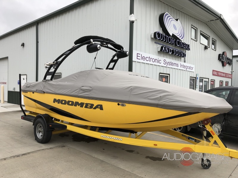 Boat sales new speakers