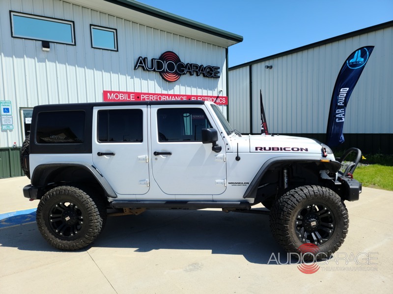 Custom Stereo and Subwoofer for Fargo Jeep Wrangler