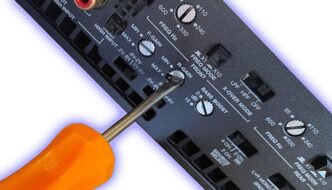 A screwdriver and an amplifier